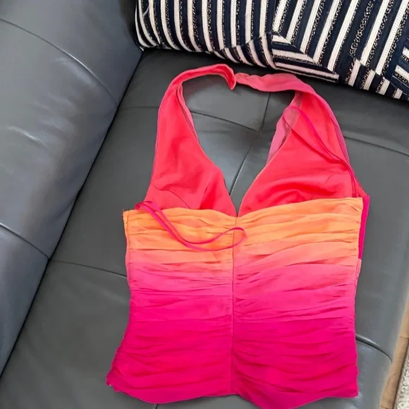 Cache Halter Top in Pink and Orange Ombre 100% silk - Picture 9 of 13